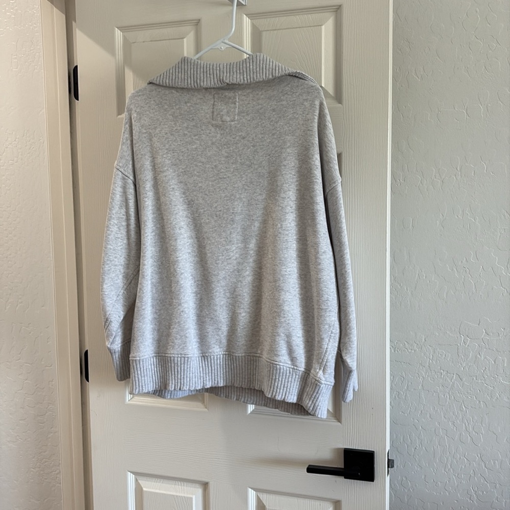 Aerie 1/4 zip | size M - Picture 3 of 6